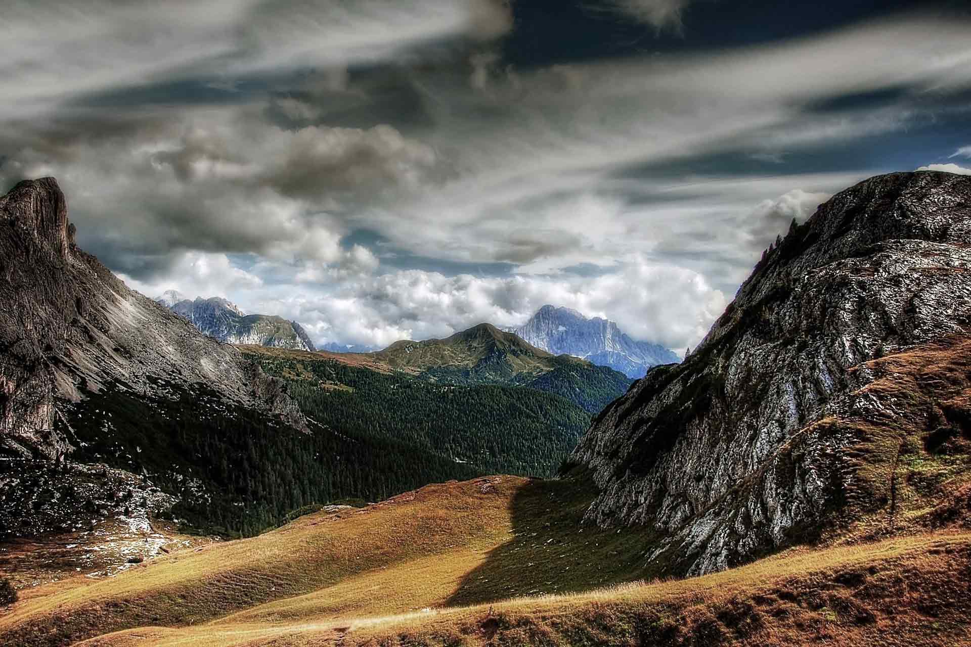 Archaische Bergwelt in Norwegen