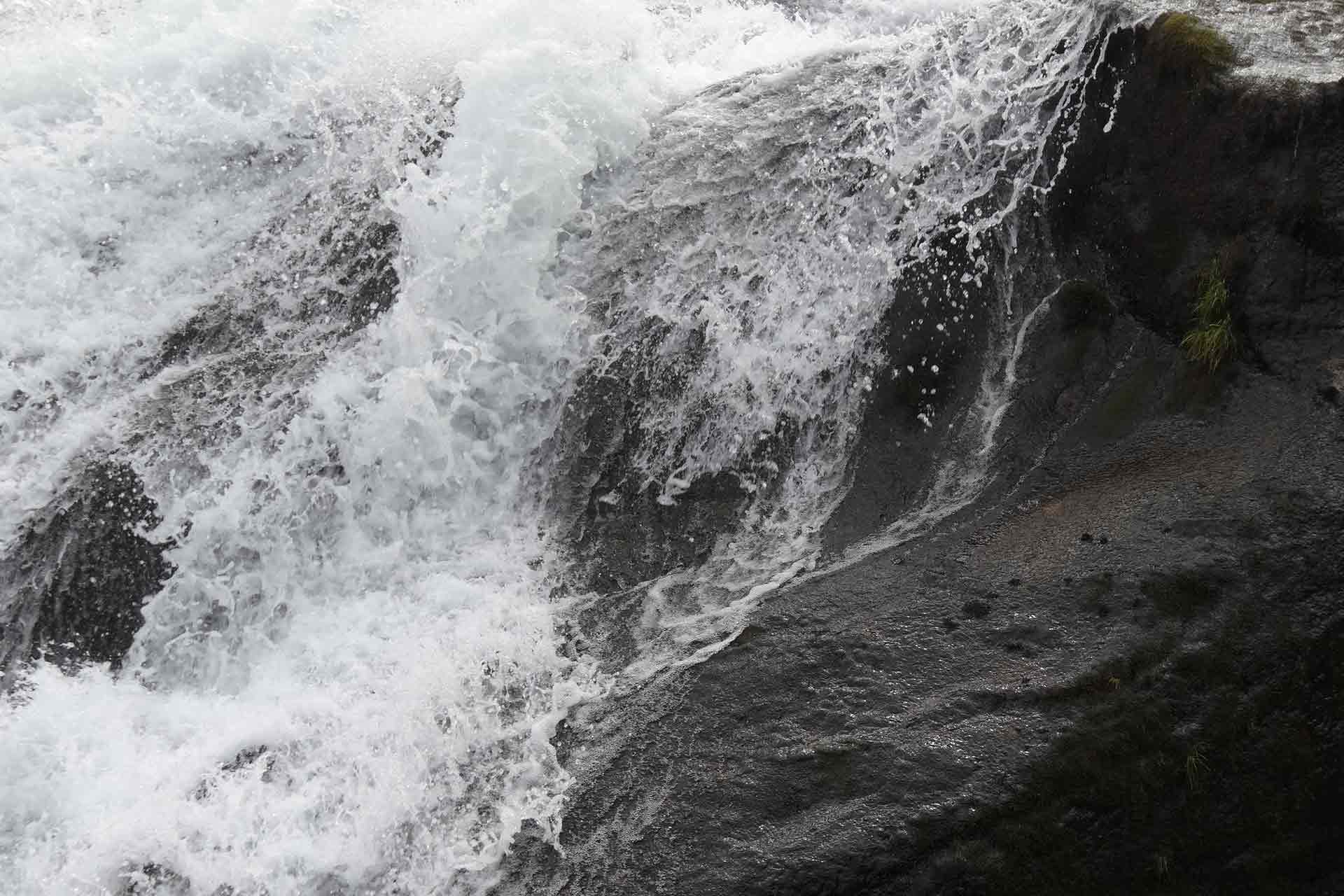 Tosender, norwegischer Wasserfall
