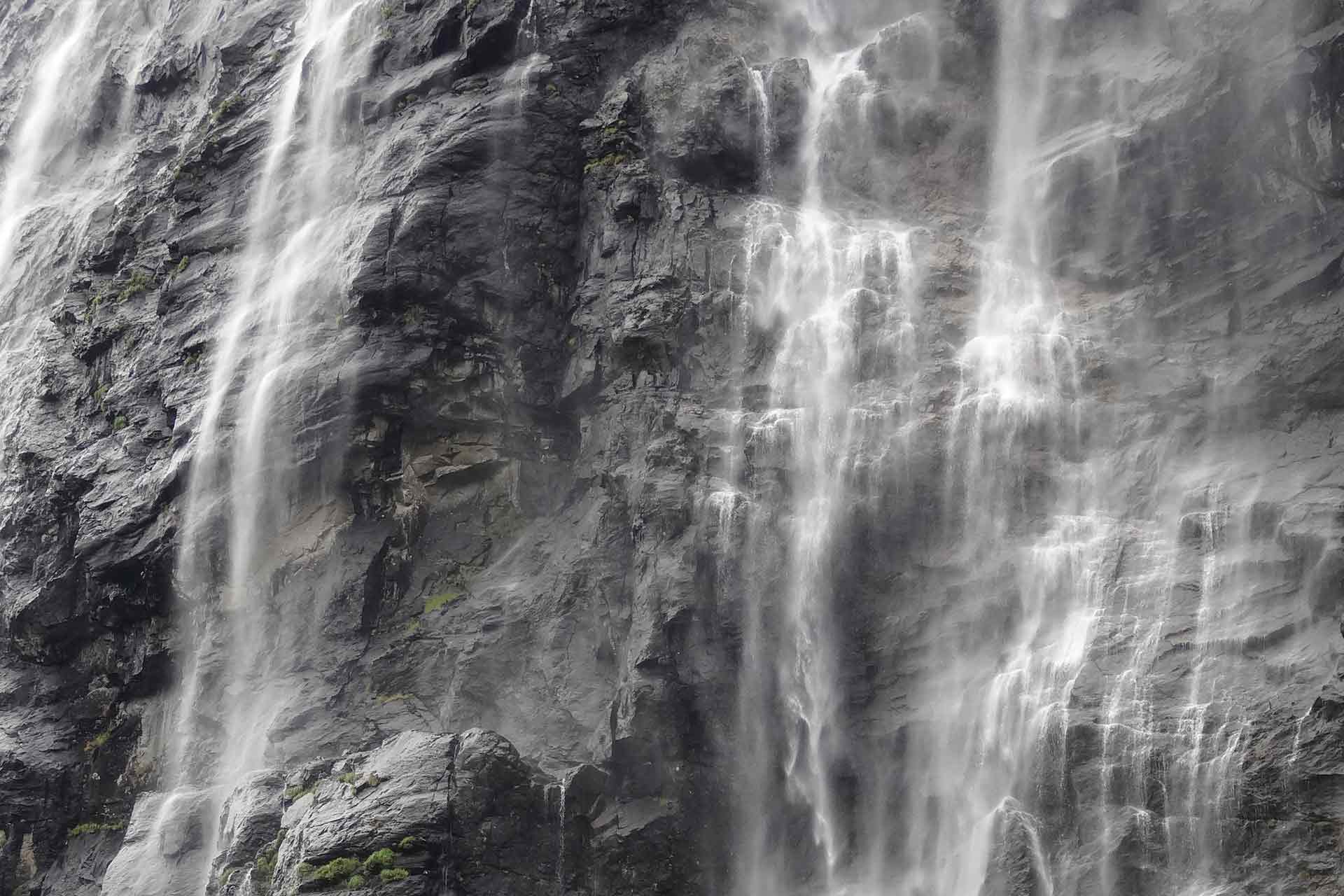 Norwegischer Wasserfall